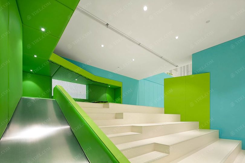 室內（nèi）不鏽鋼滑梯定製