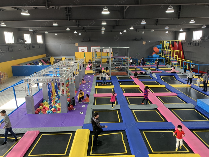 蹦床公（gōng）園案例展示